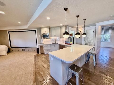 Tiny photo for 753 E SIERRA VIEW VW S, Mapleton, UT 84664 (MLS # 2145592)