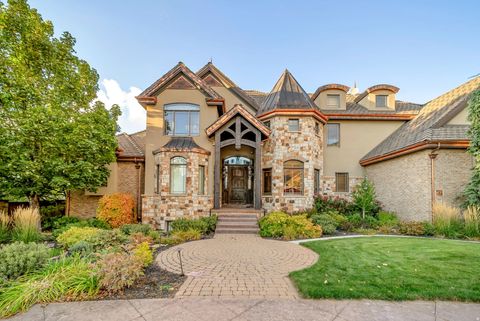 Tiny photo for 753 E SIERRA VIEW VW S, Mapleton, UT 84664 (MLS # 2145592)