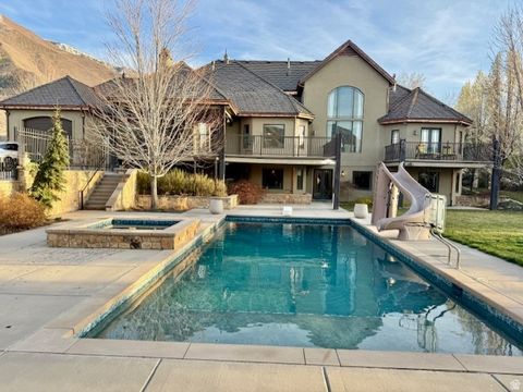 Tiny photo for 753 E SIERRA VIEW VW S, Mapleton, UT 84664 (MLS # 2145592)