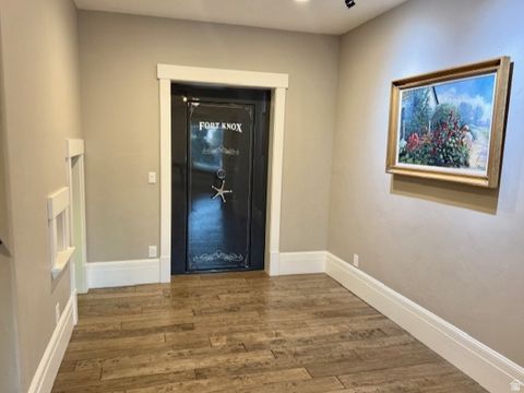 Tiny photo for 753 E SIERRA VIEW VW S, Mapleton, UT 84664 (MLS # 2145592)