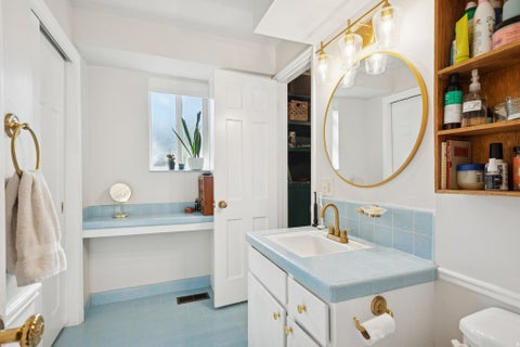 Tiny photo for 2220 E MURRAY HOLLADAY RD Rd #18, Holladay, UT 84117 (MLS # 2155485)