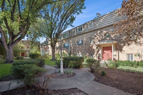 Tiny photo for 2220 E MURRAY HOLLADAY RD Rd #18, Holladay, UT 84117 (MLS # 2155485)
