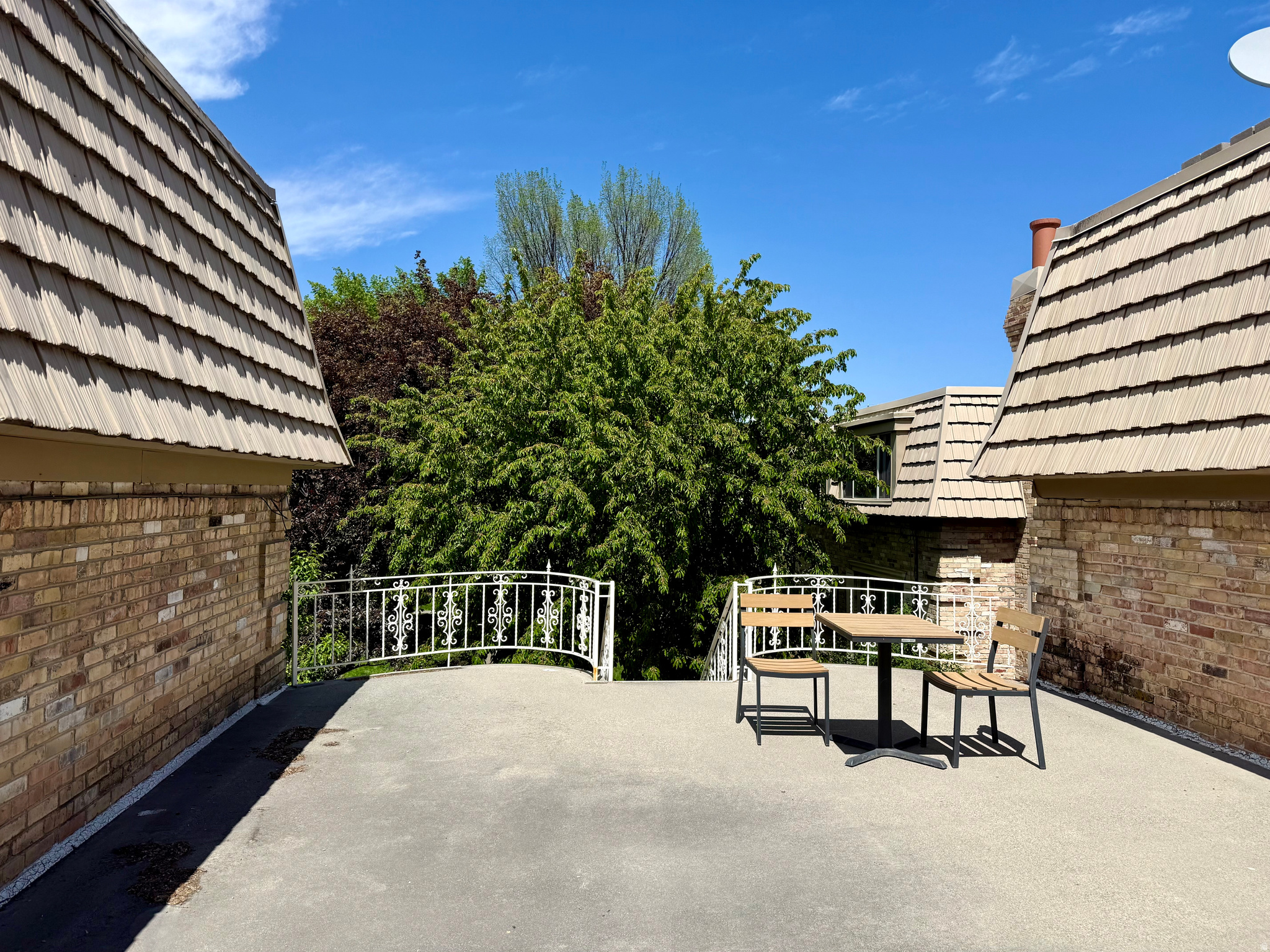 AIX LA CHAPELLE - Residential
