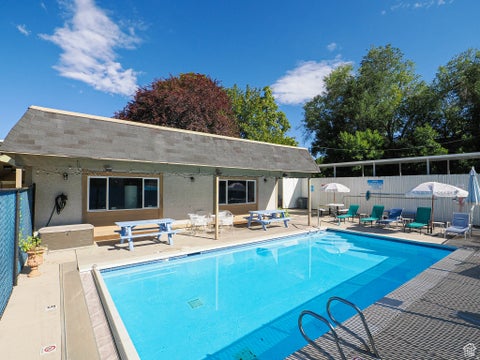 Tiny photo for 2220 E MURRAY HOLLADAY RD Rd #18, Holladay, UT 84117 (MLS # 2155485)