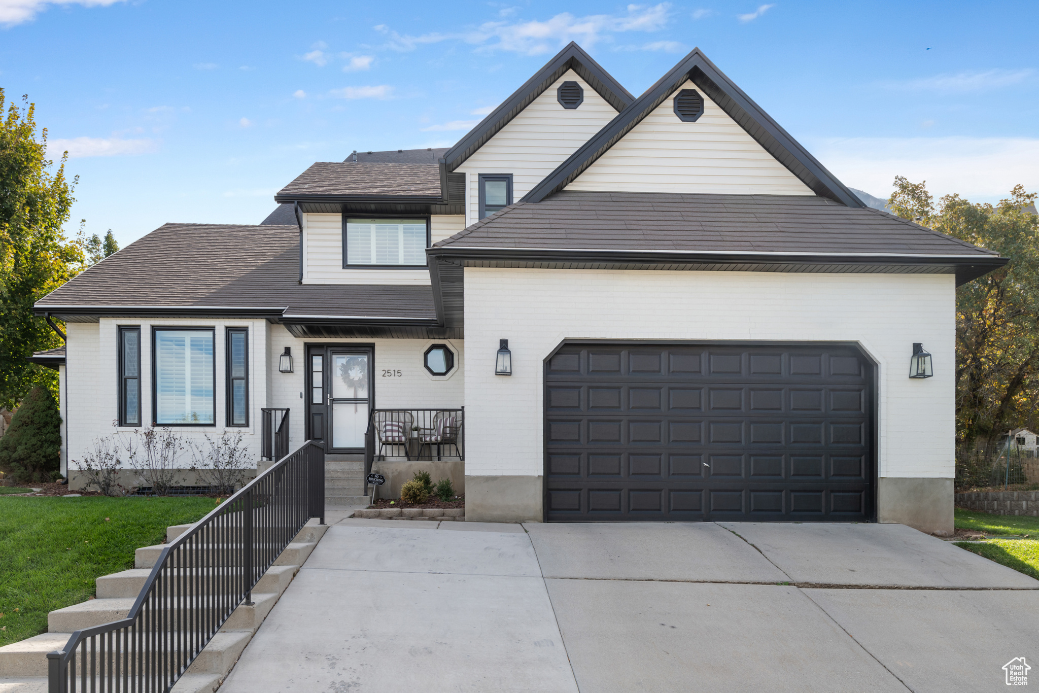 OAKRDIGE COVE - Residential