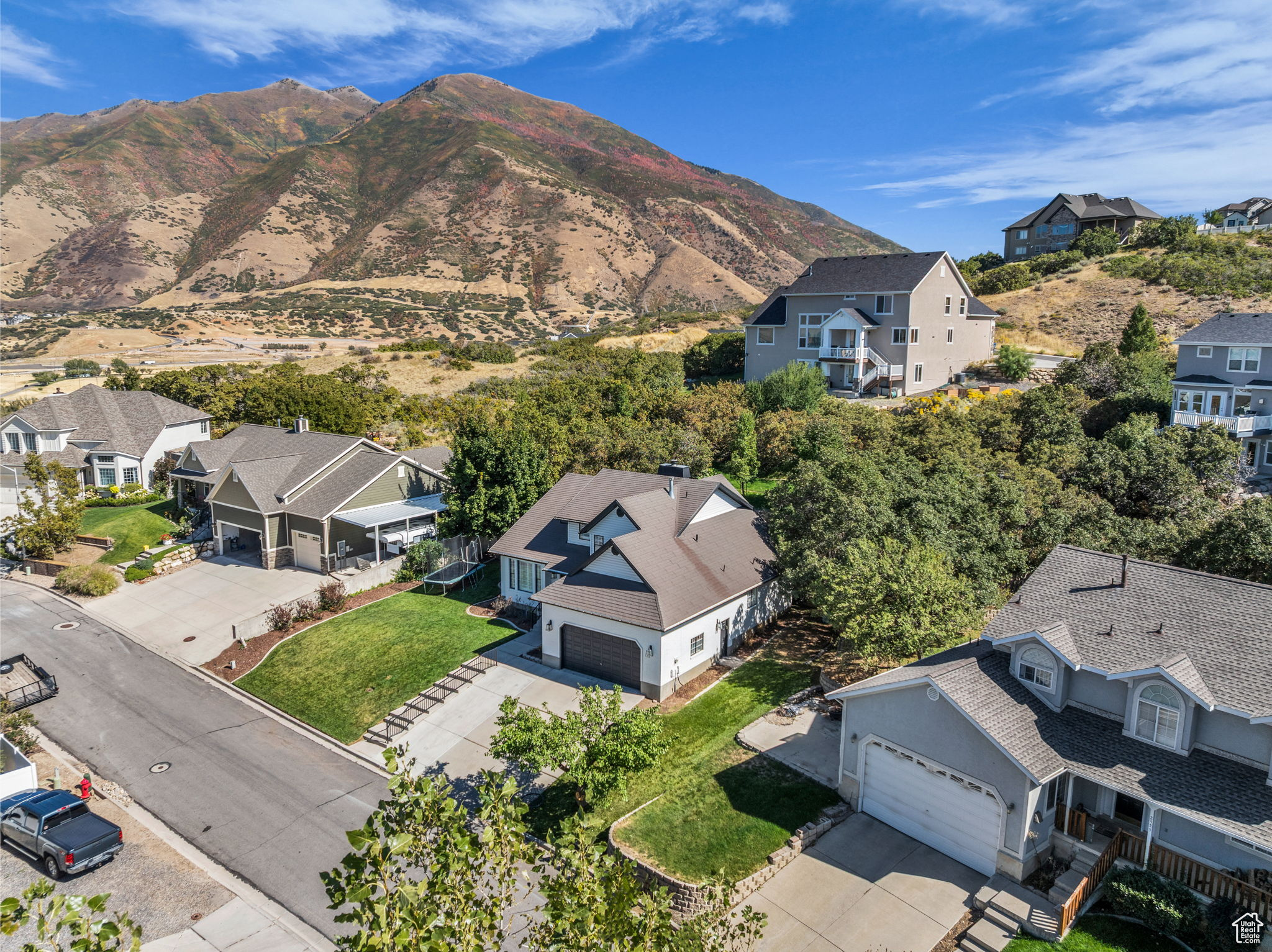 OAKRDIGE COVE - Residential