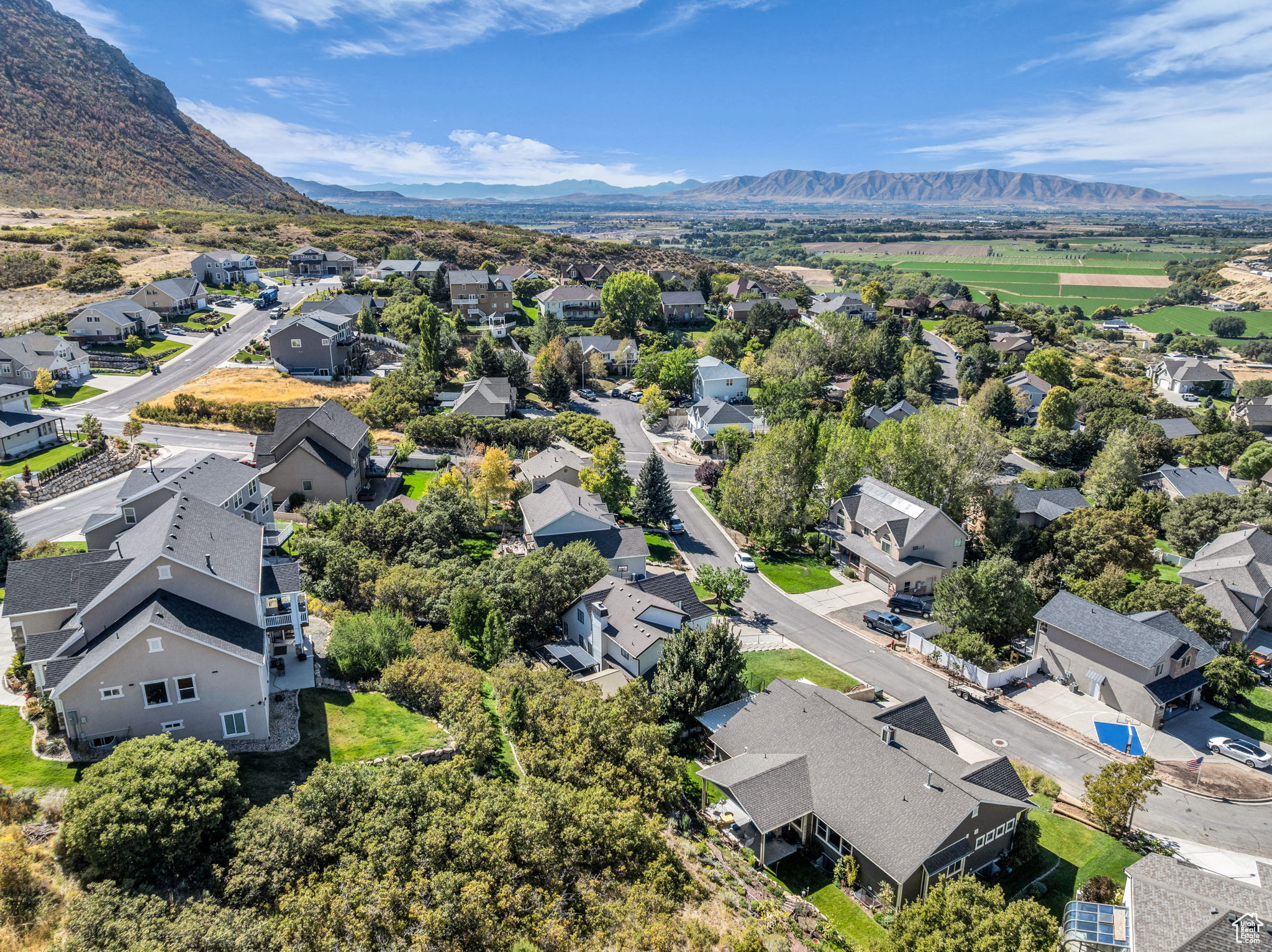 OAKRDIGE COVE - Residential