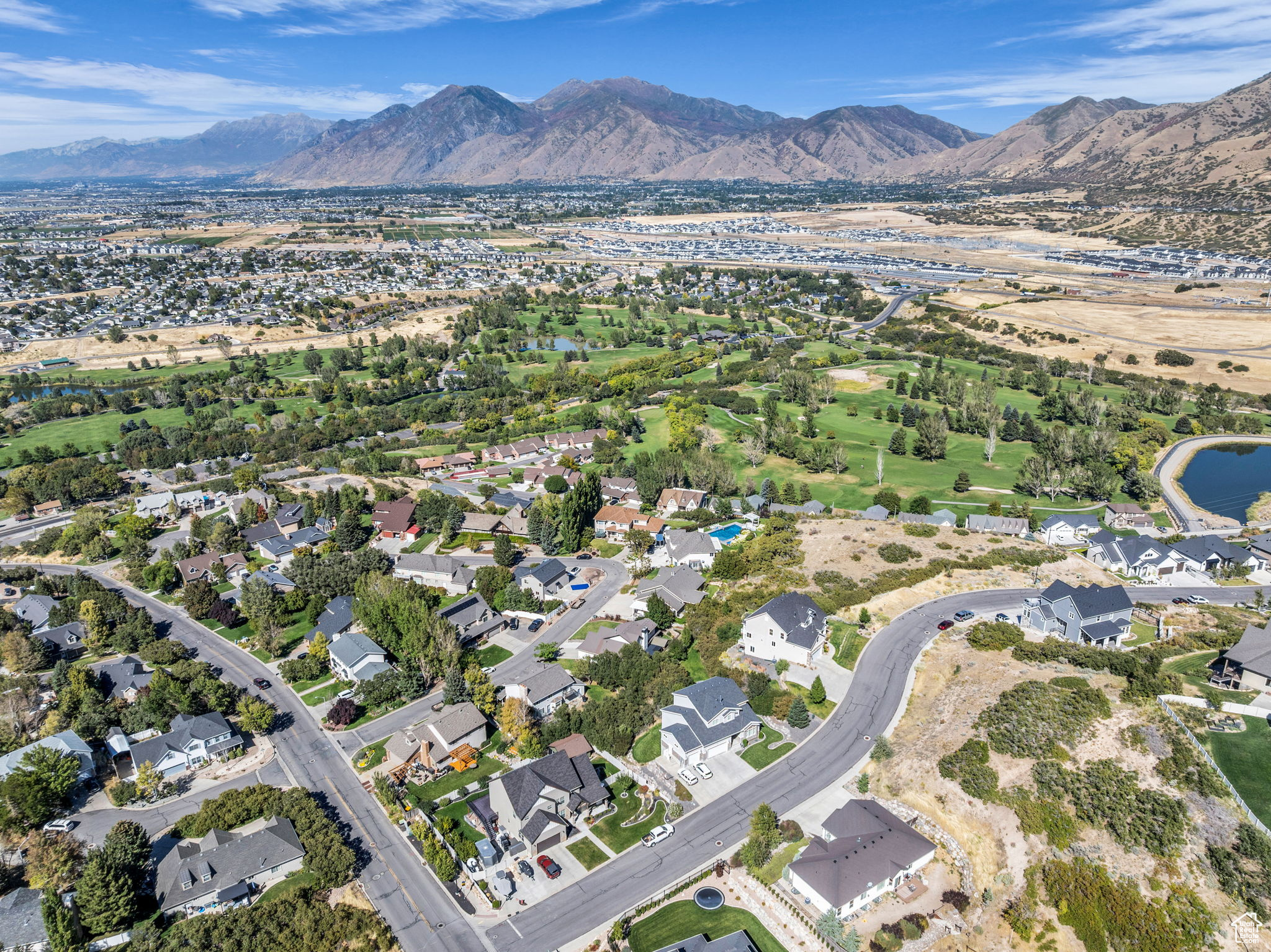 OAKRDIGE COVE - Residential