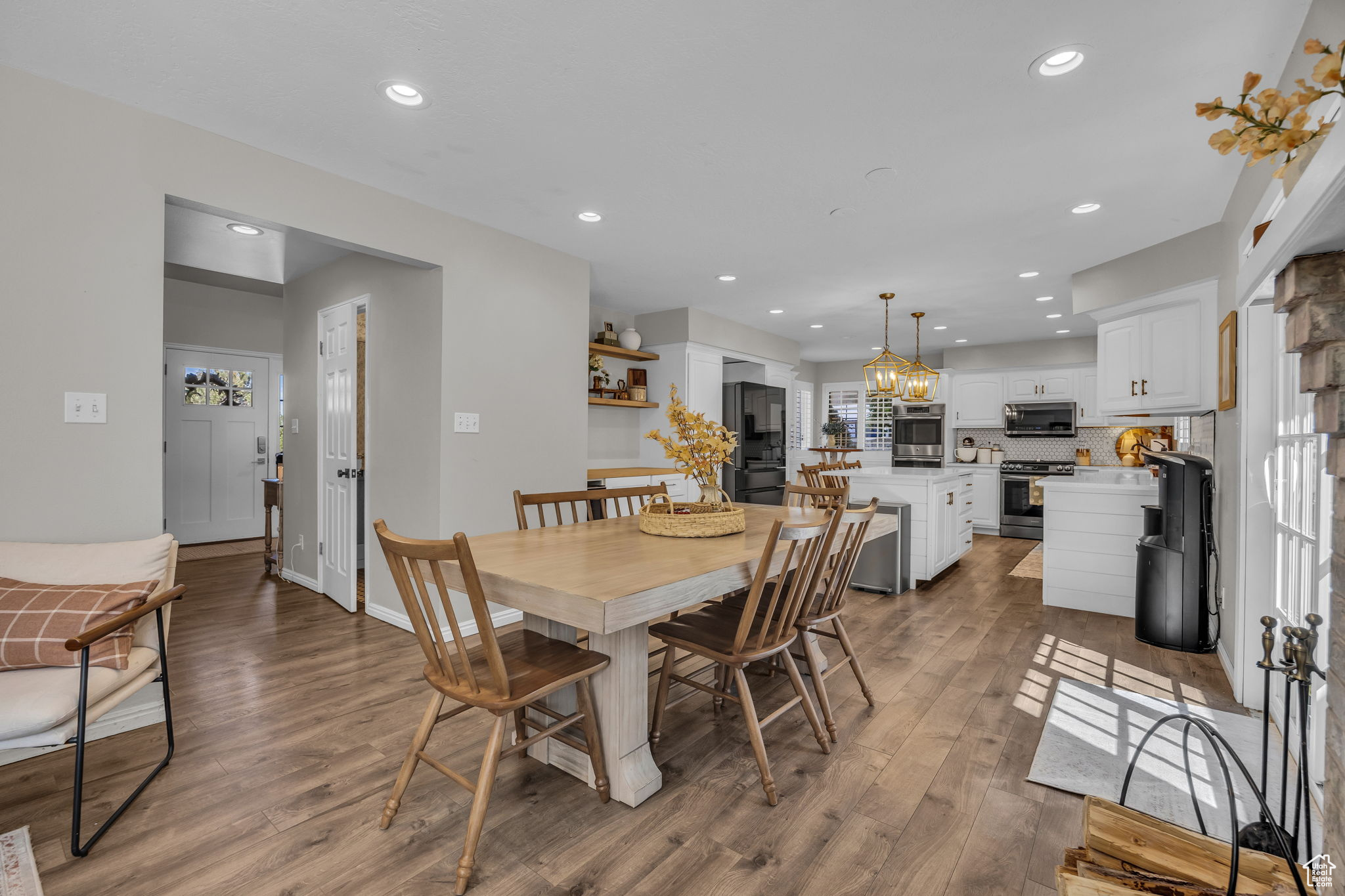 OAKRDIGE COVE - Residential