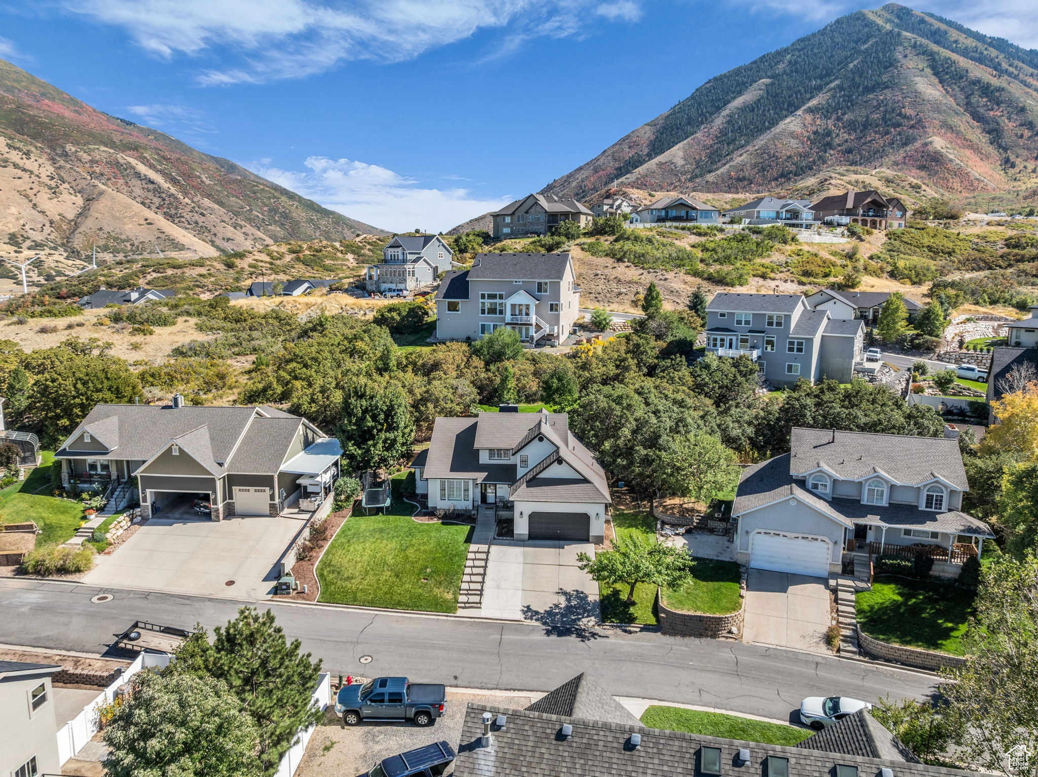 OAKRDIGE COVE - Residential