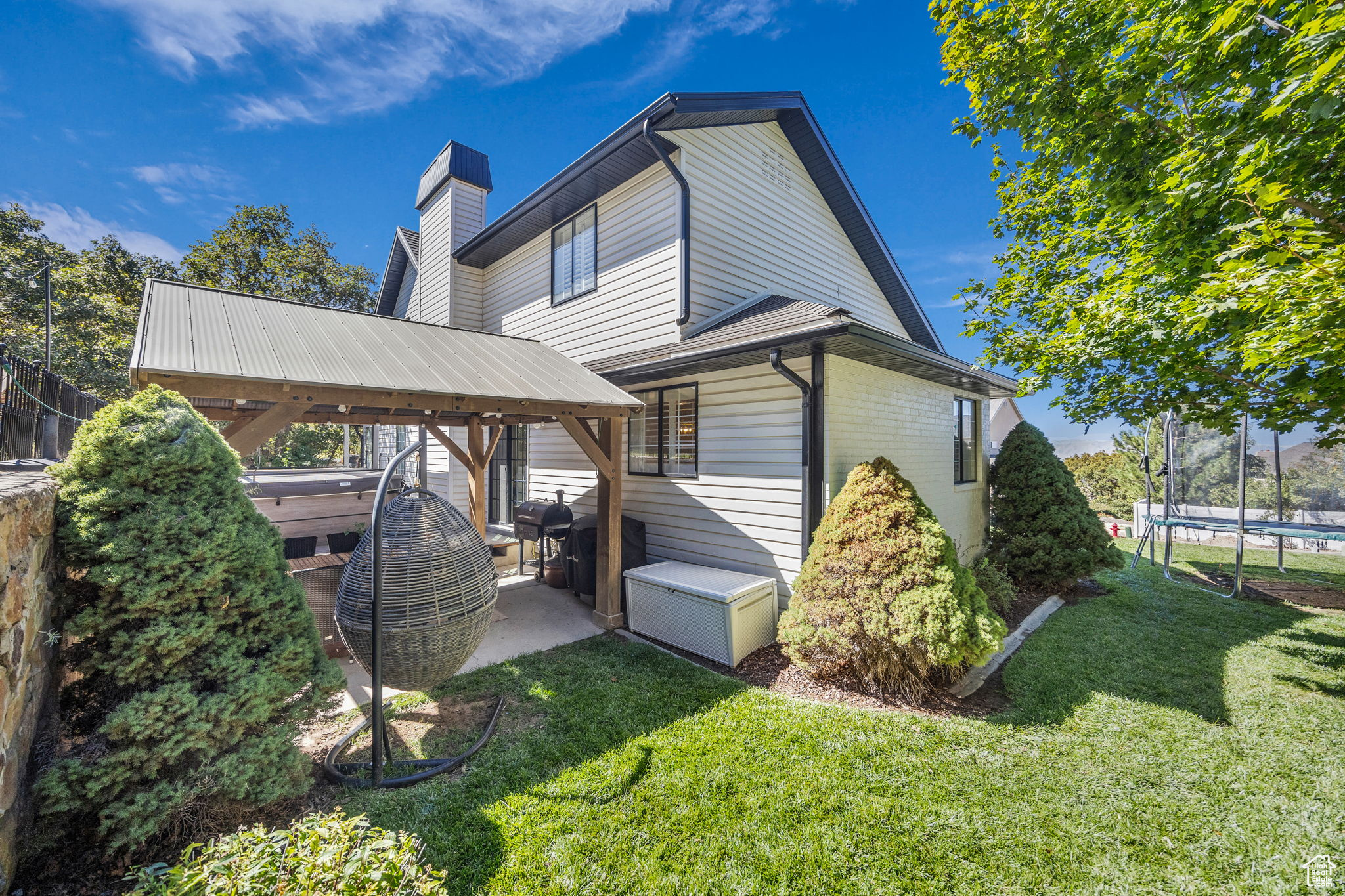 OAKRDIGE COVE - Residential