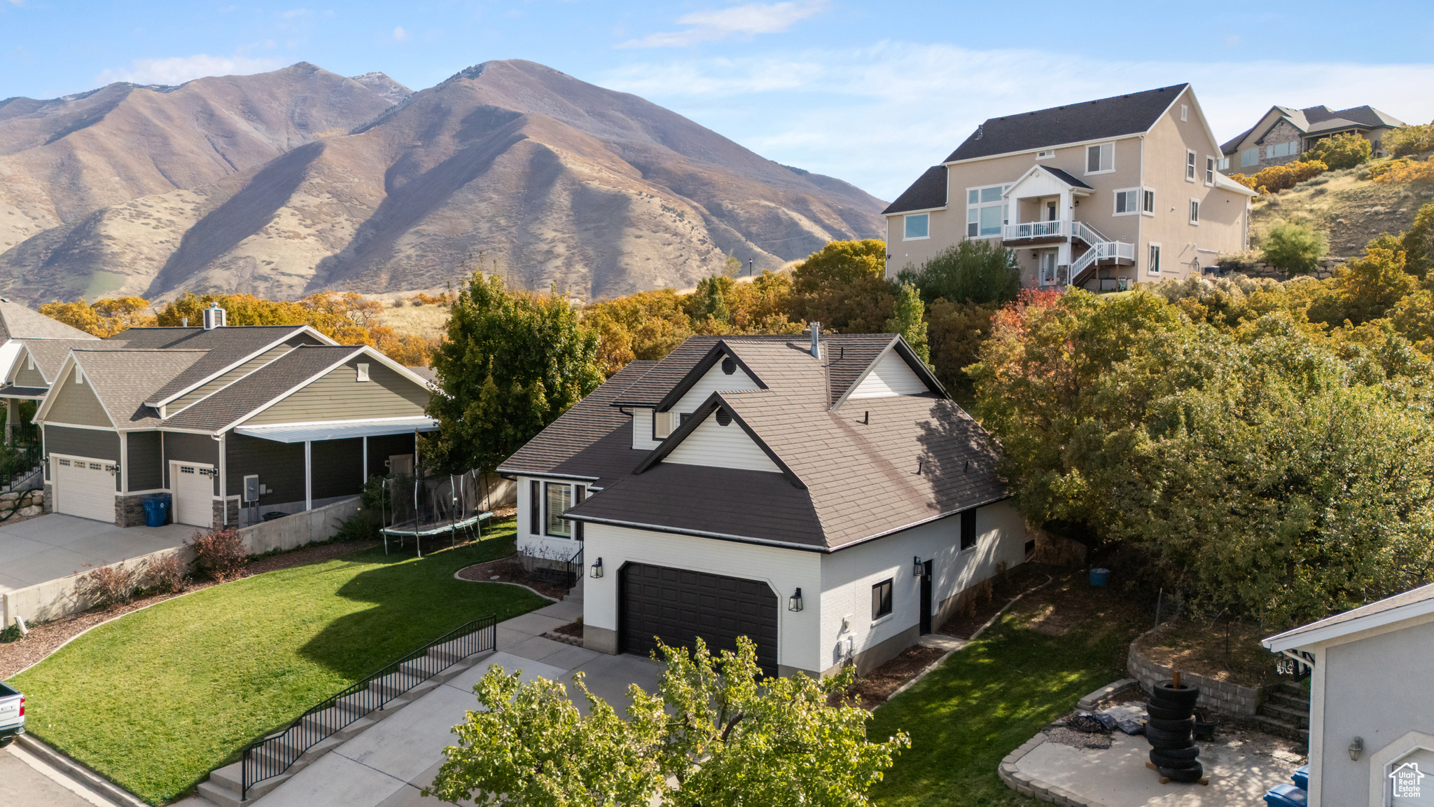 OAKRDIGE COVE - Residential