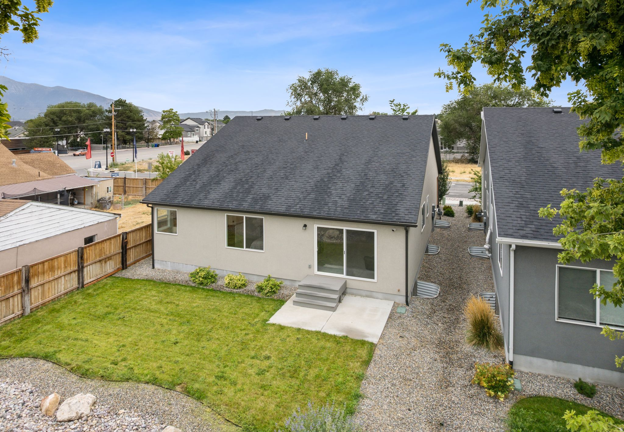 PARKER PLACE - Residential