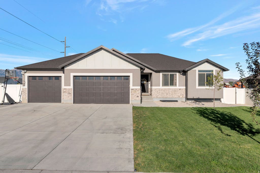 Photo of 296 S VIRGINIA LN, Grantsville, UT 84029 (MLS # 2180835)