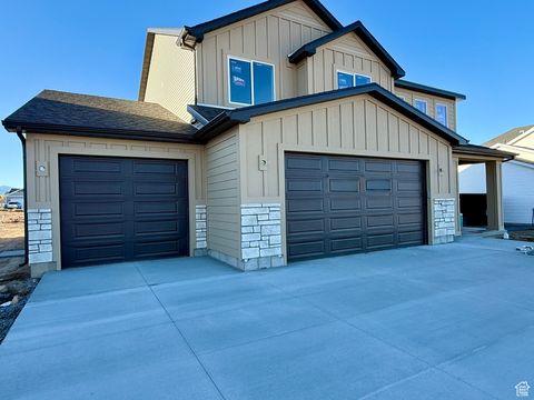 Tiny photo for 684 E 2475 N, North Logan, UT 84341 (MLS # 2115109)
