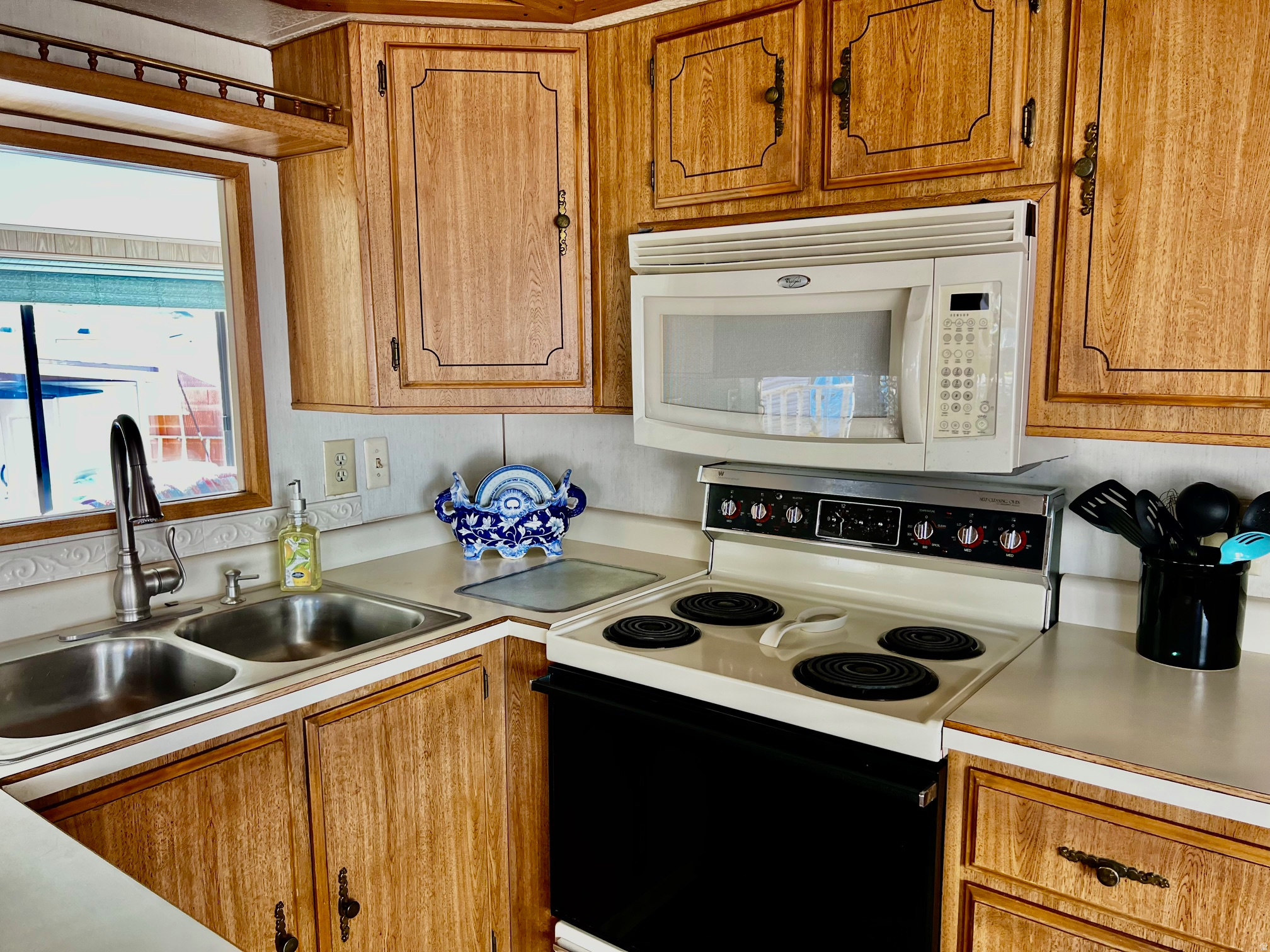 WORLDWIDE SUN RESORT - Residential