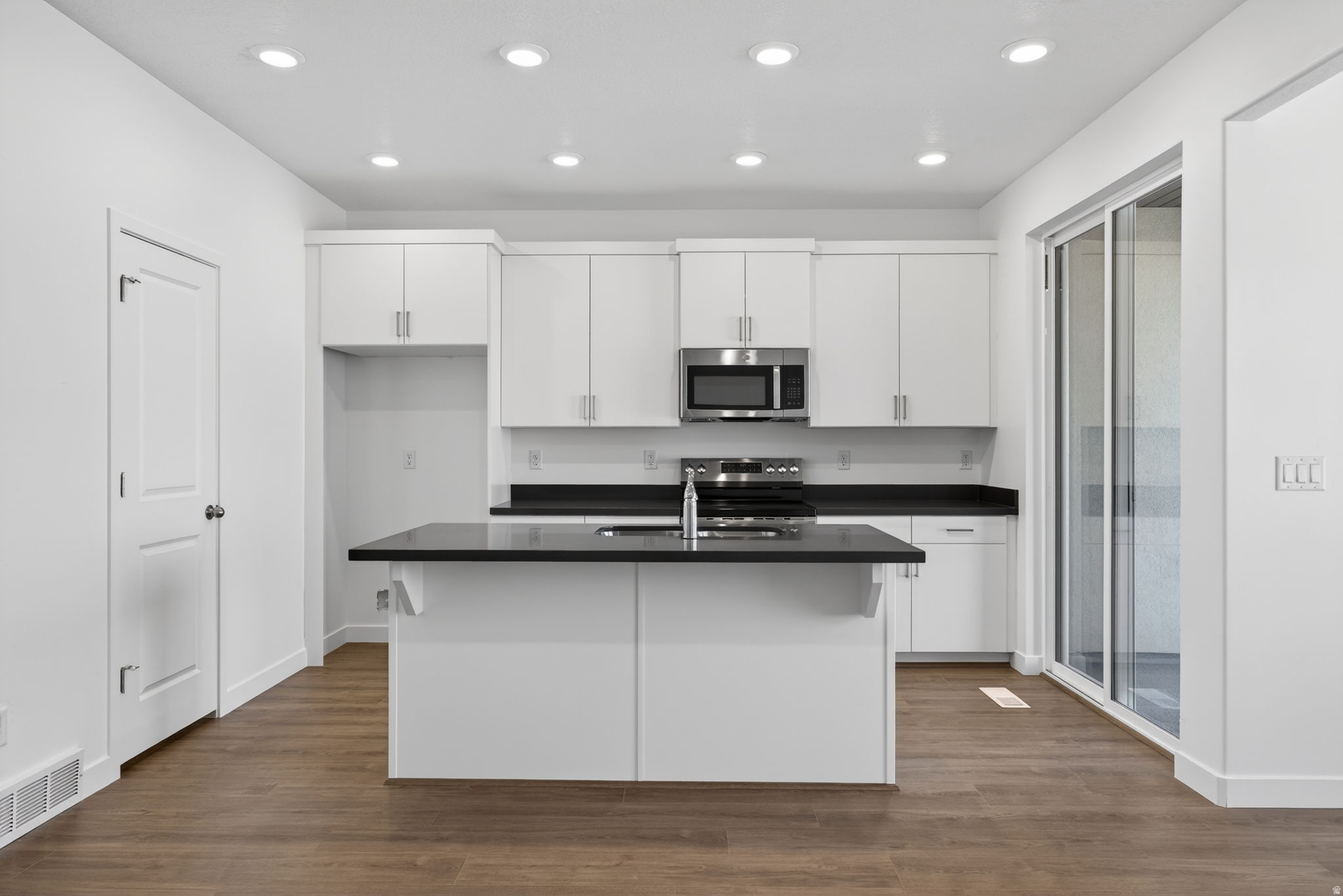 6811 W HEART ROCK LN 290