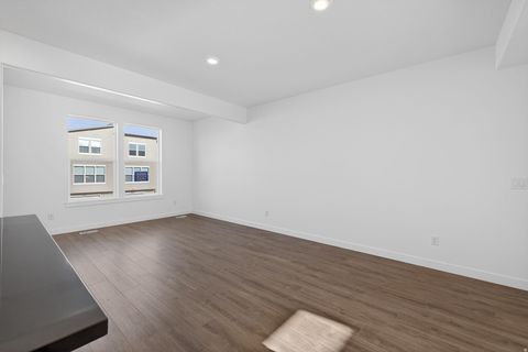 Tiny photo for 6811 W HEART ROCK LN #290, Herriman, UT 84096 (MLS # 2136481)