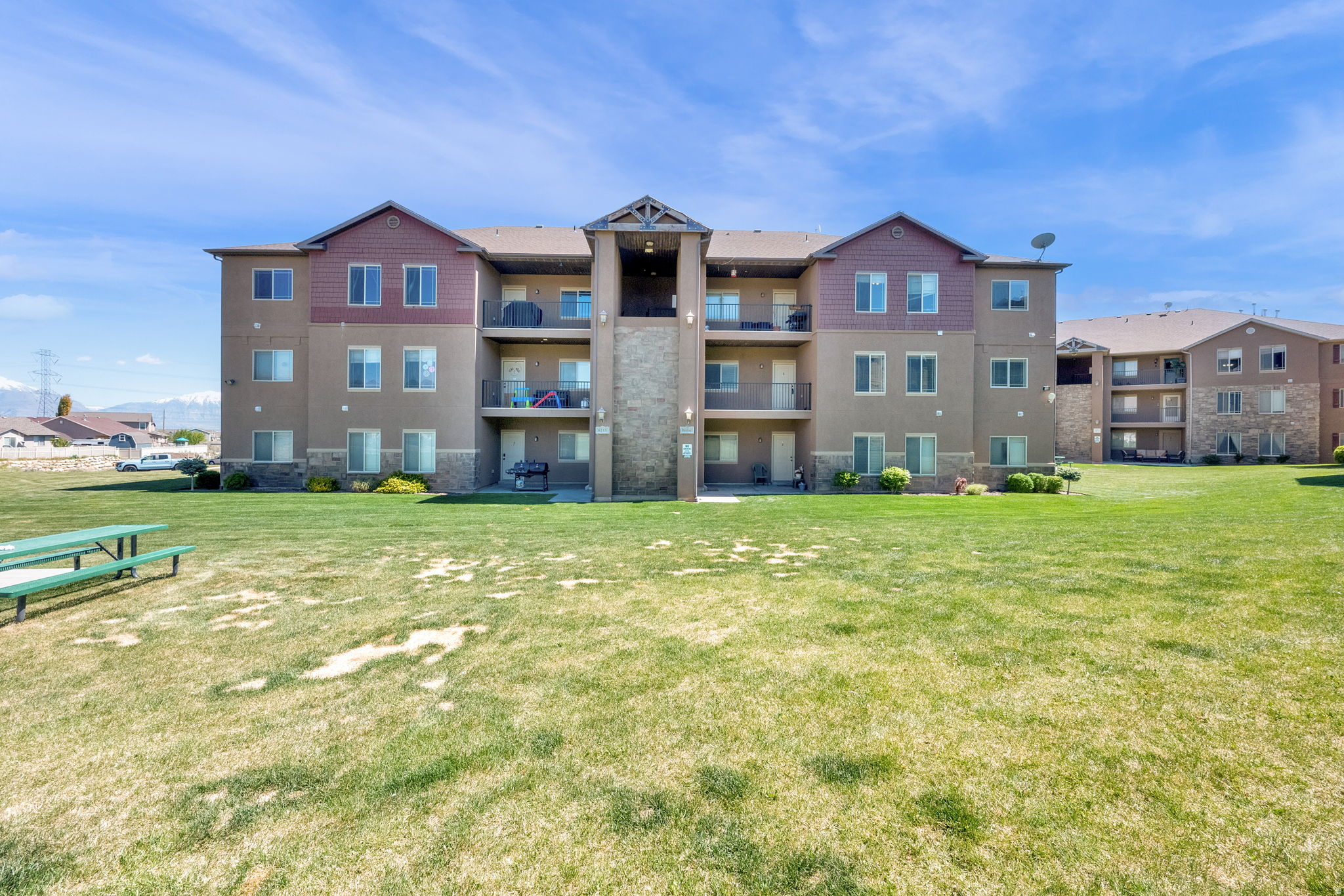 ROCK CREEK CONDO - Residential