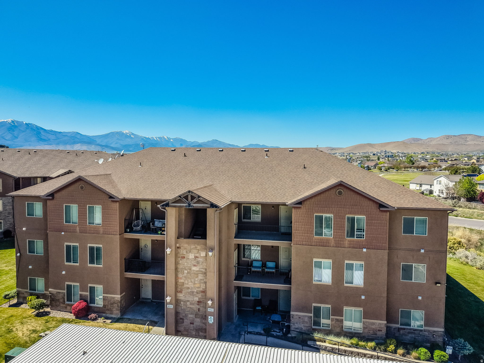 ROCK CREEK CONDO - Residential