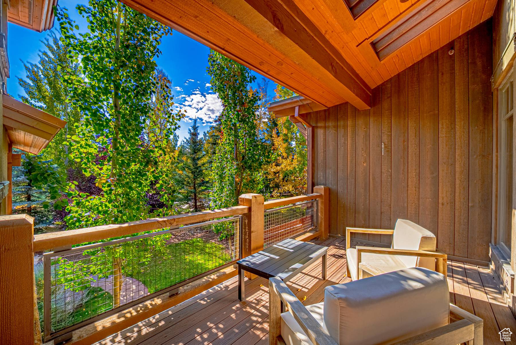 ROYAL OAKS - Residential