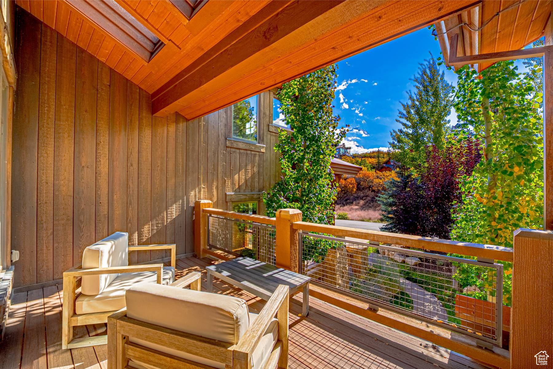 ROYAL OAKS - Residential