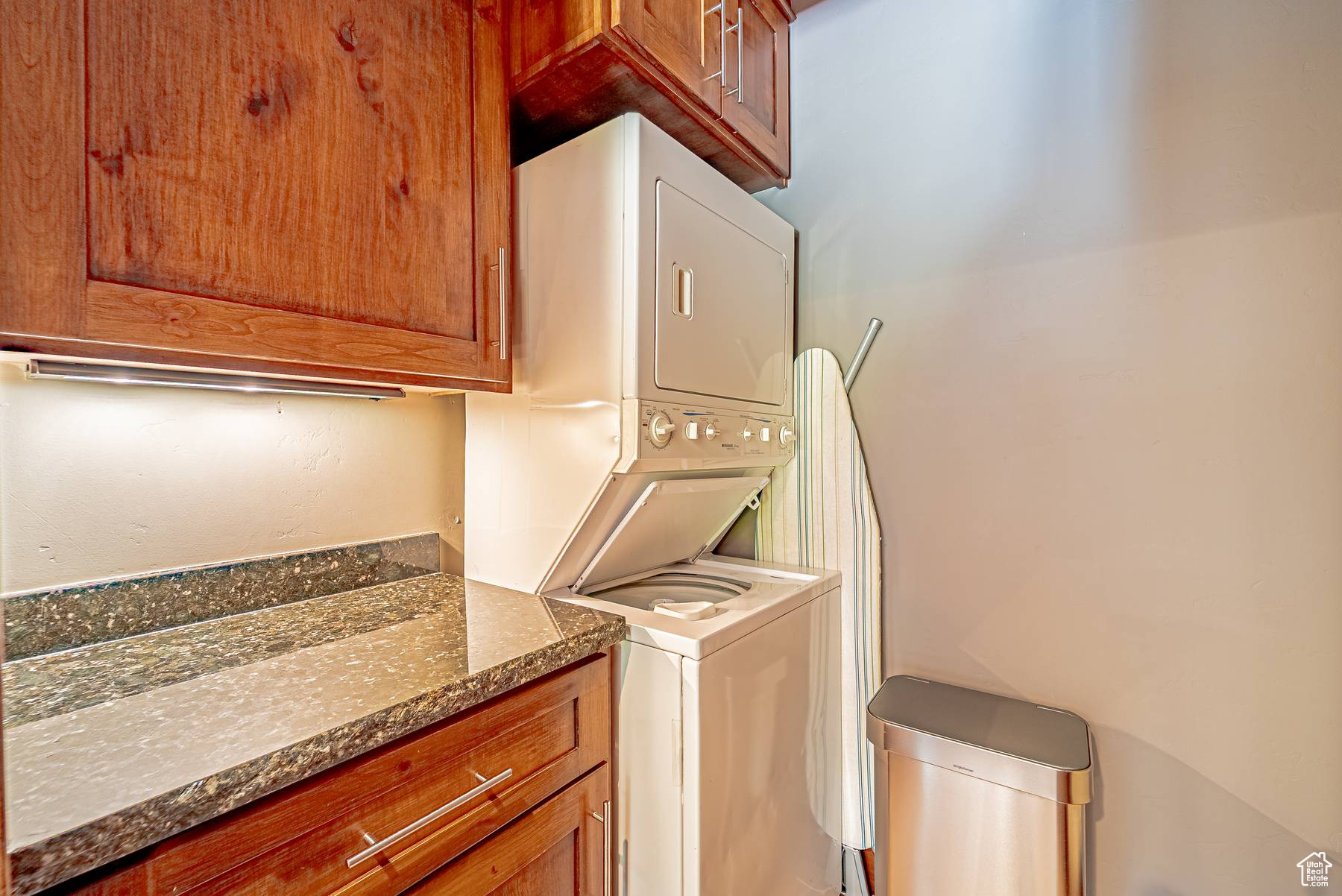 ROYAL OAKS - Residential