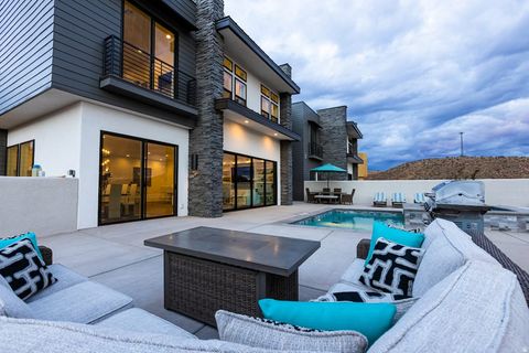 Tiny photo for 2166 N DOUBLE EAGLE LN, Washington, UT 84780 (MLS # 2136617)