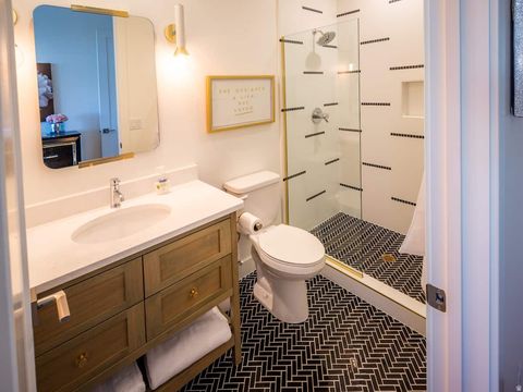 Tiny photo for 2166 N DOUBLE EAGLE LN, Washington, UT 84780 (MLS # 2136617)