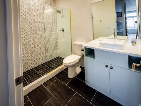 Tiny photo for 2166 N DOUBLE EAGLE LN, Washington, UT 84780 (MLS # 2136617)