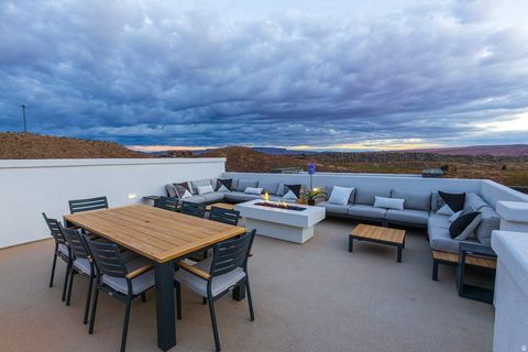 Tiny photo for 2166 N DOUBLE EAGLE LN, Washington, UT 84780 (MLS # 2136617)