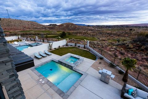 Tiny photo for 2166 N DOUBLE EAGLE LN, Washington, UT 84780 (MLS # 2136617)