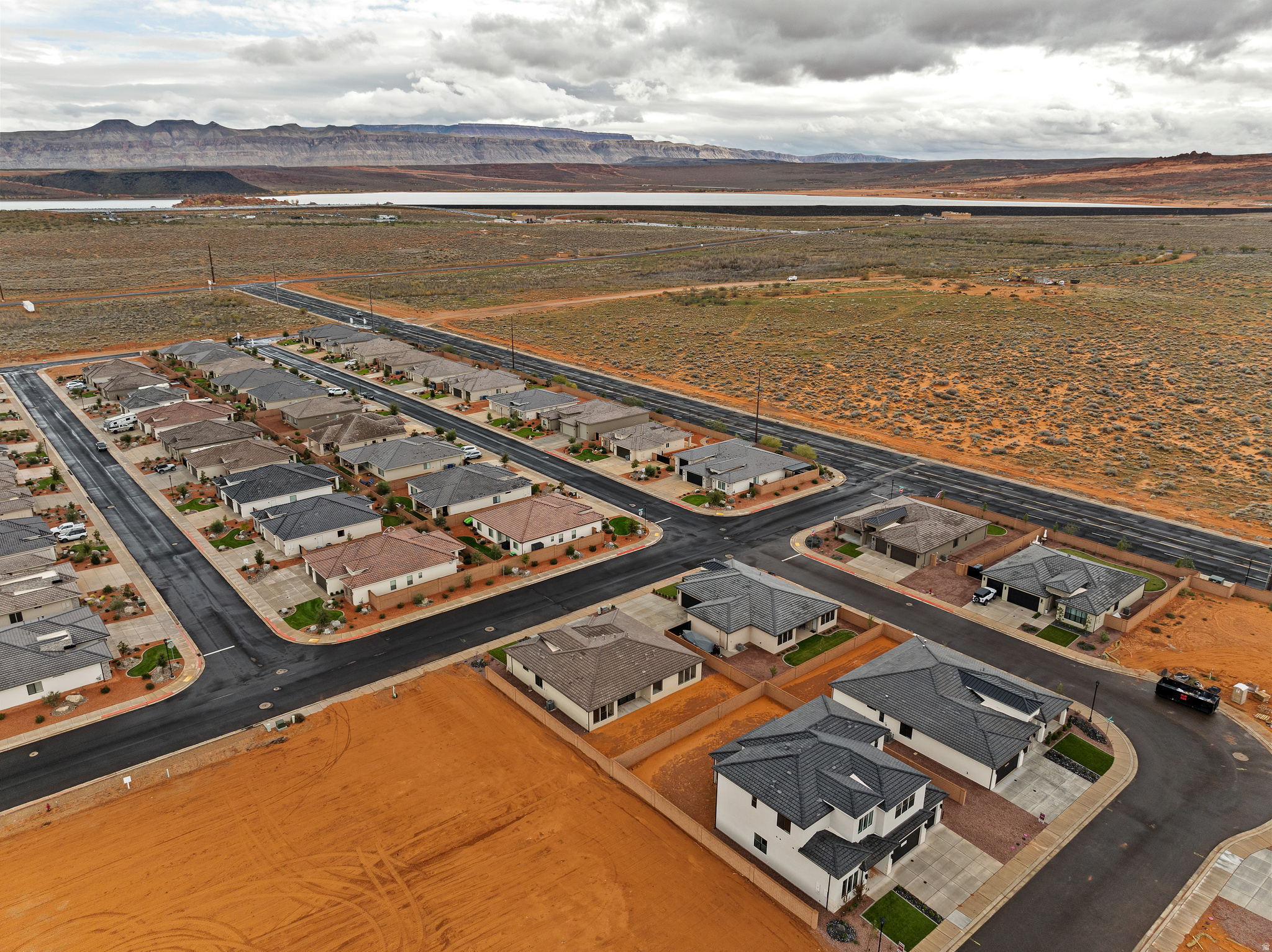SAND POINT - Residential