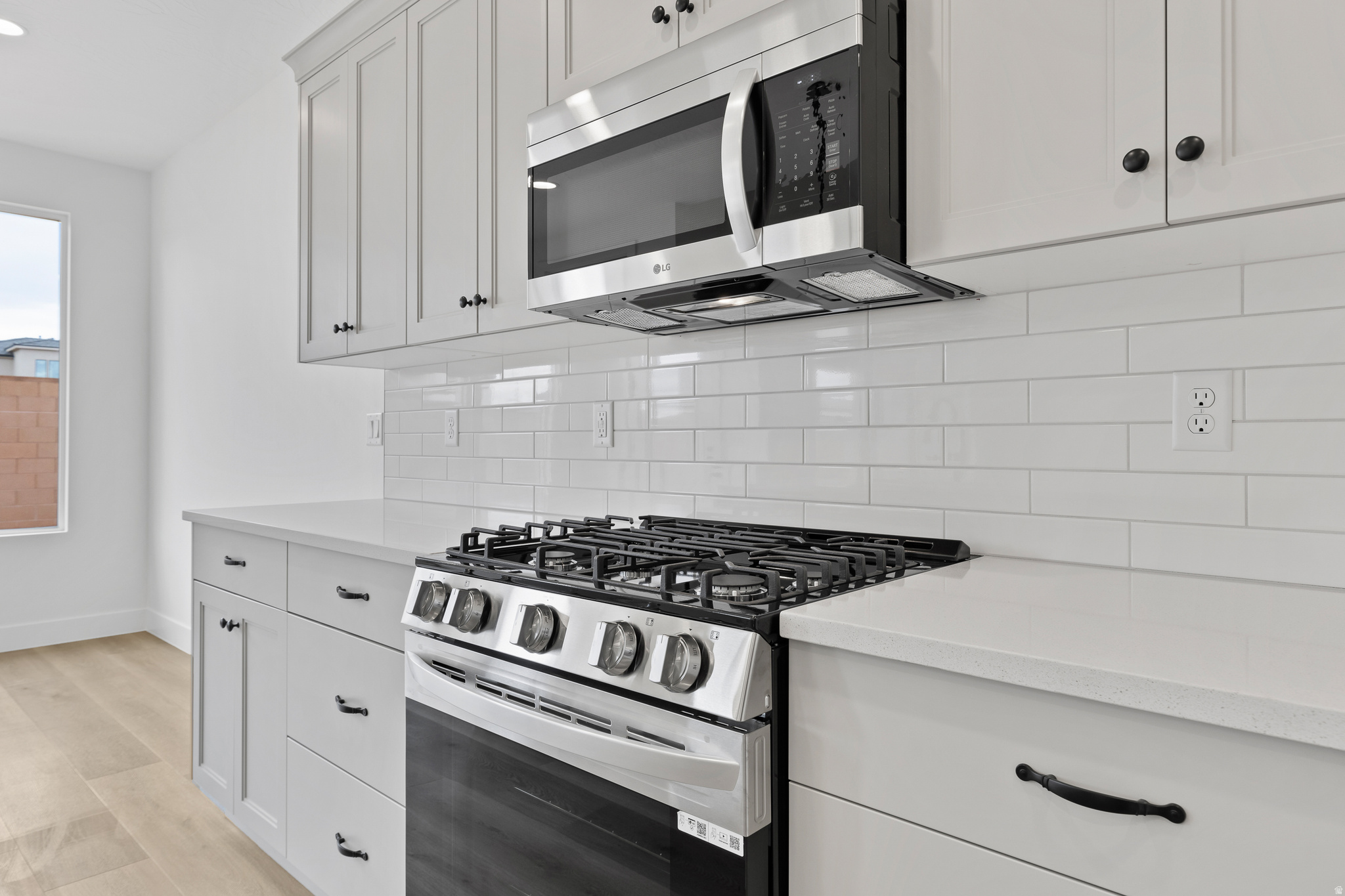 SAND POINT - Residential