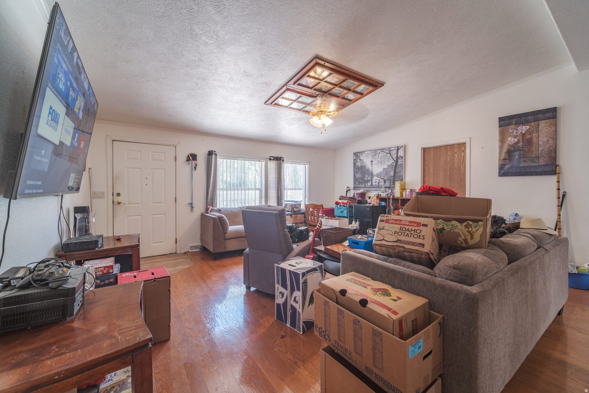 ROAD TAYLOR - Residential