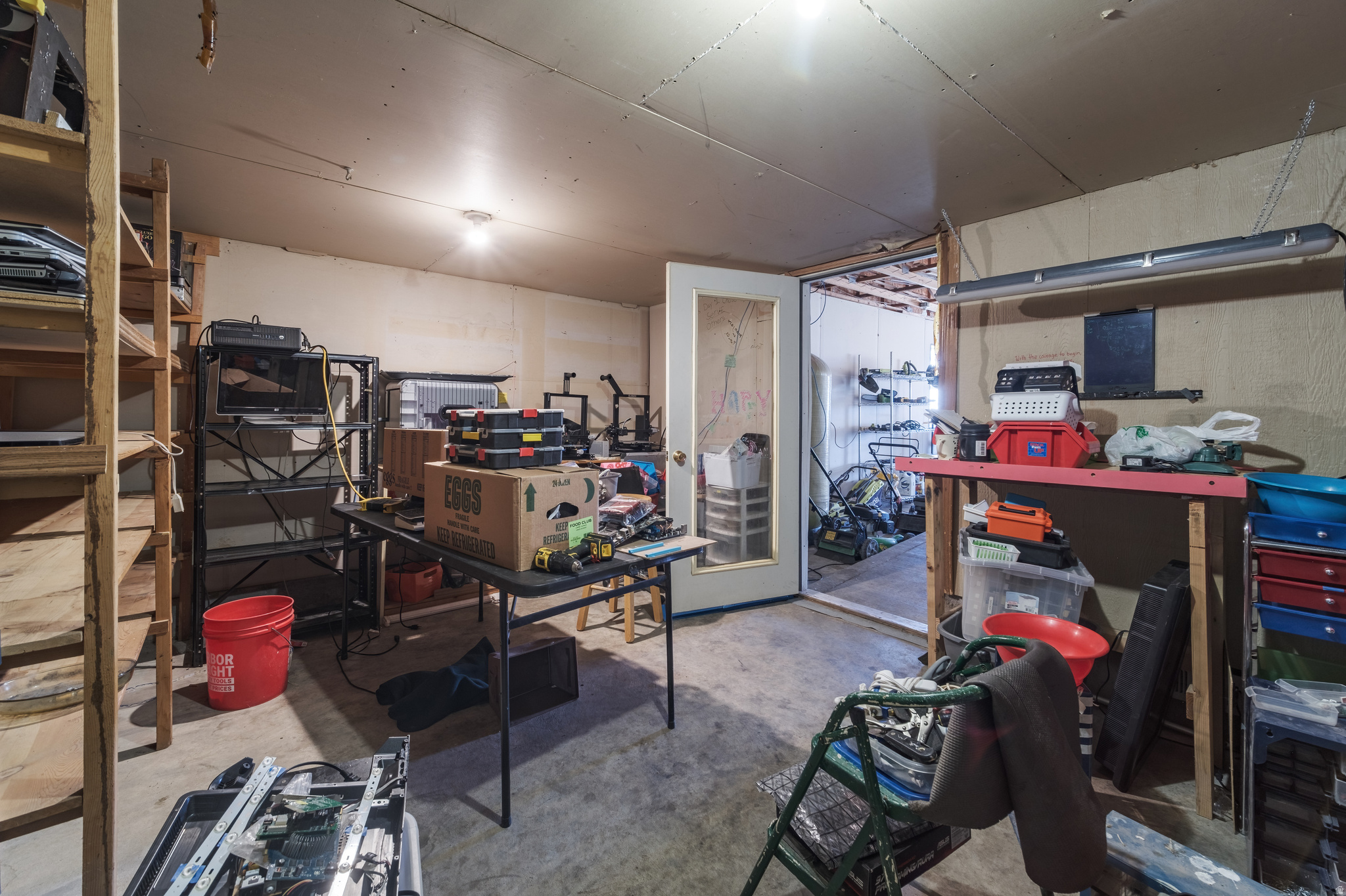 ROAD TAYLOR - Residential