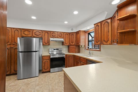 Tiny photo for 3068 N CIRCLE WAY E, Ogden, UT 84403 (MLS # 2180371)