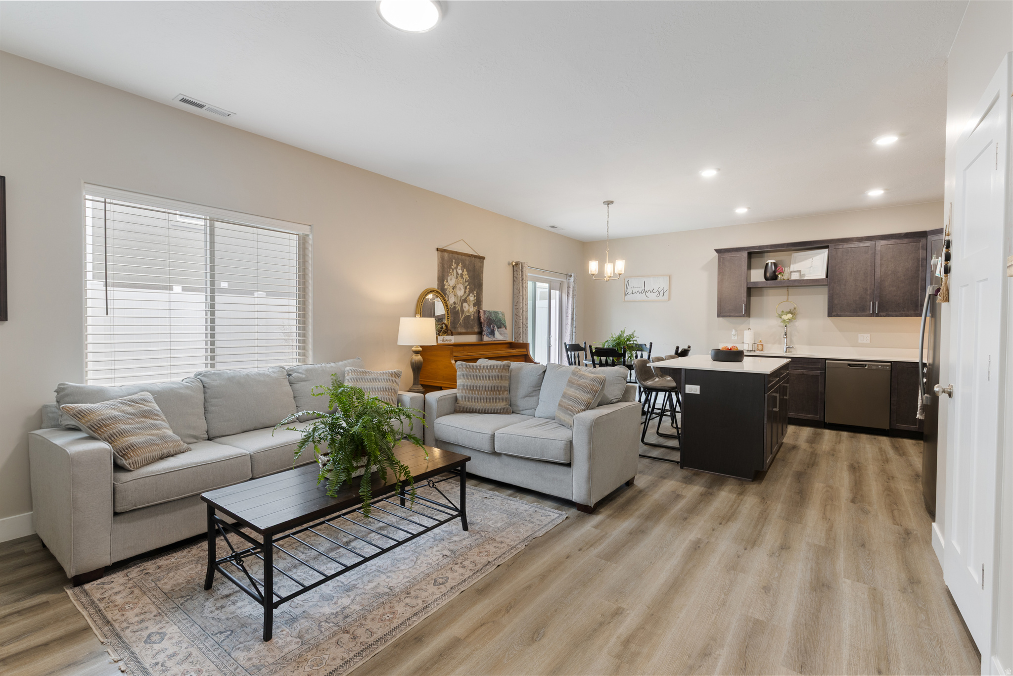 CEDAR RESERVE - Residential