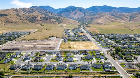 Tiny photo for 247 S 980 E, Smithfield, UT 84335 (MLS # 2173422)