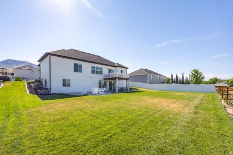 Tiny photo for 247 S 980 E, Smithfield, UT 84335 (MLS # 2173422)