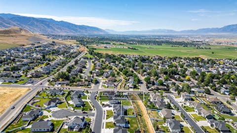 Tiny photo for 247 S 980 E, Smithfield, UT 84335 (MLS # 2173422)