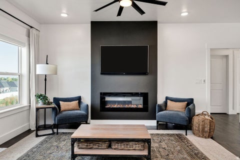 Tiny photo for 247 S 980 E, Smithfield, UT 84335 (MLS # 2173422)