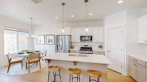 Tiny photo for 4877 S HEARTWOOD RD, Mapleton, UT 84664 (MLS # 2135444)