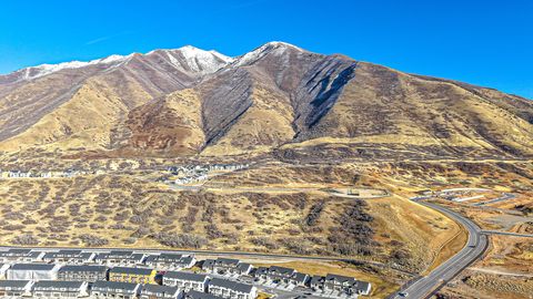 Tiny photo for 4877 S HEARTWOOD RD, Mapleton, UT 84664 (MLS # 2135444)