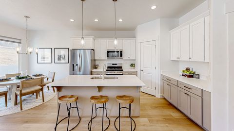 Tiny photo for 4877 S HEARTWOOD RD, Mapleton, UT 84664 (MLS # 2135444)