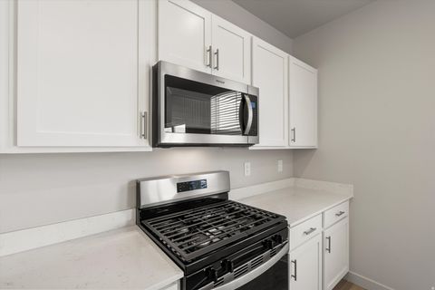 Tiny photo for 856 N 260 E, Santaquin, UT 84655 (MLS # 2157921)