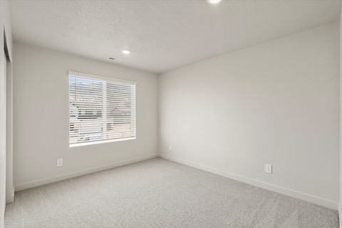 Tiny photo for 856 N 260 E, Santaquin, UT 84655 (MLS # 2157921)