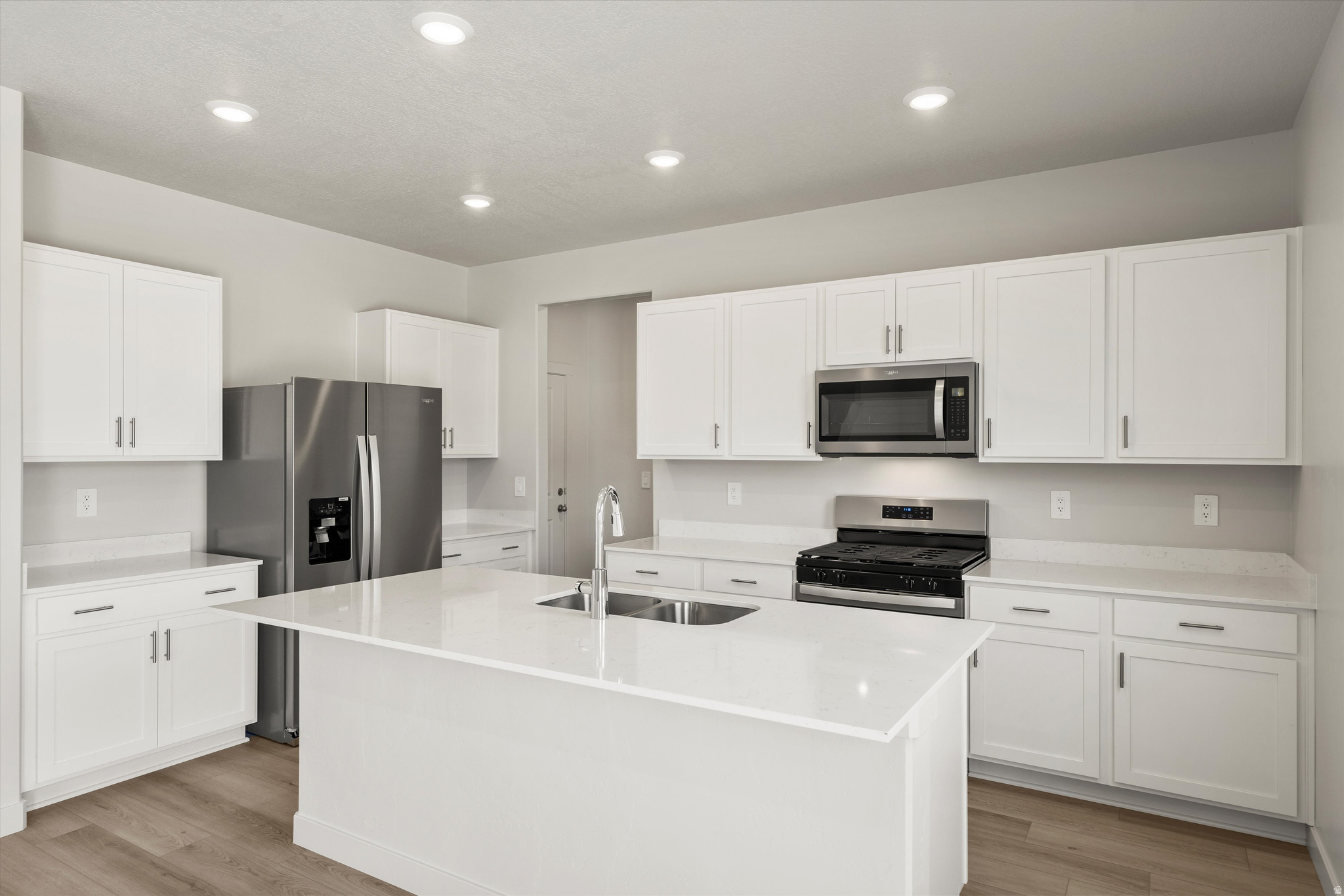 STRATTON ACRES - Residential