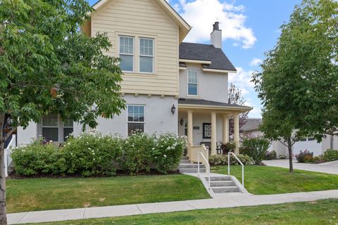 Photo of 11224 S JONAGOLD DR W, South Jordan, UT 84009 (MLS # 2157598)