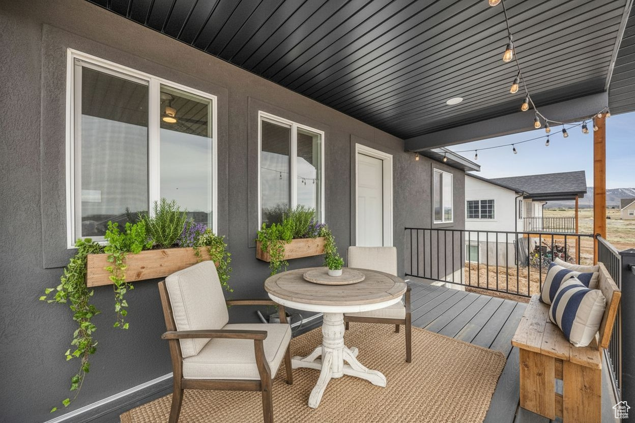 EAST RIDGE ESTATES - Residential